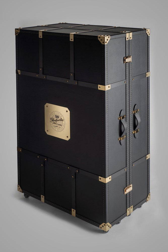 Glenfarclas Family Cask Trunk (1954-2003)