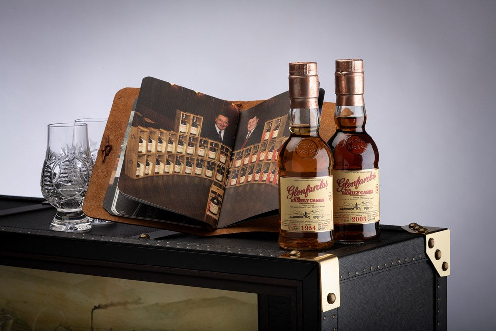 Glenfarclas Family Cask Trunk (1954-2003)